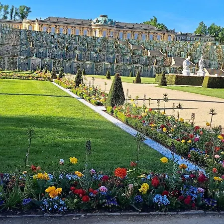 Little One Am Schlosspark Fuer 2 Апартаменты *